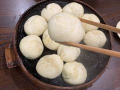 -舒小笼松针小笼包