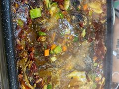 -鱼众不同·鸡公煲·烤全鱼(国顺路店)