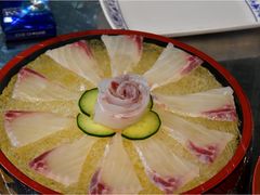 海鲩魚生片-鹤睦鱼生·啫啫煲·海鲜(保利百合店)