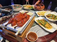 -蔼若春.传承三十年云南菜(金碧公园店)