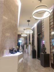 -AKOZO Beauty Salon