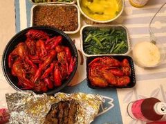 -靓虾二哥长沙地标小龙虾(五一广场店)