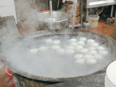 -绿杨馄饨临顿路店
