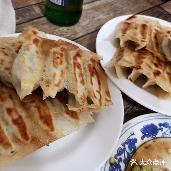 石桥口羊肉锅贴店