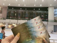 -冰纷万象滑冰场(深圳万象城店)