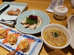 -花和海鲜自助(梅江店)