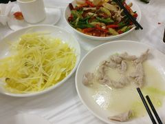 -乡土特色.冷锅鱼.牦牛肉汤锅