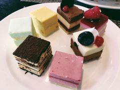 -洲际酒店·地平线全日餐厅HORIZON CAFÉ
