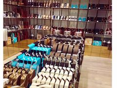 -VENCHI 闻绮(北京国贸商城店)