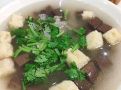 -百年尹氏汤包(湖南路狮子桥店)