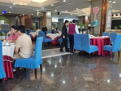 -方鼎食府
