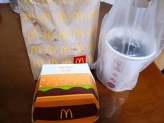 -麦当劳(新华路步步高店)