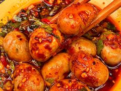 -拈签一笑黄牛肉辣卤串串