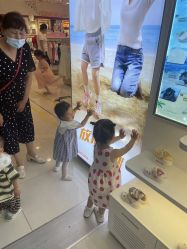 -孩子王童乐园(武汉永旺店)