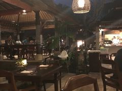 -DiAtas by Art Cafe Bumbu Bali