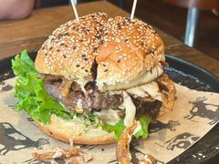 牛肉鹅肝汉堡-FAT COW(静安寺店)