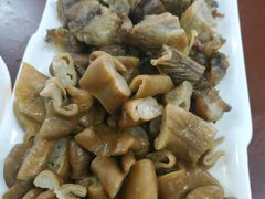 卤肥肠拼排骨-蒸香碗大碗菜(簇桥店)