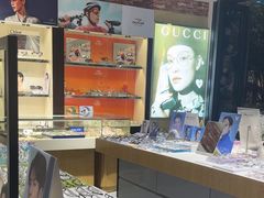 -斯维卡眼镜林·蔡司视觉合作店(青浦宝龙广场店)