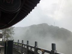 -云卷云书咖啡厅