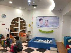 -龙格亲子游泳·水育早教运动中心(绿宝中心)