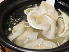 -馋三尺蟹粉小笼(人民广场店)