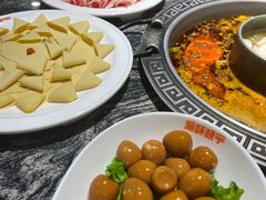 -晓宇重庆火锅(大唐不夜城店)