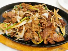 铁板香葱孜然肥牛-太兴餐厅(东方广场分店)