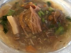 -食盈碗仔翅(星玺广场店)