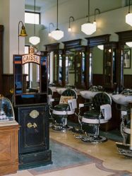 -IMUSE BARBER SHOP