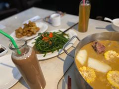 -肥仔文澳门猪骨煲(南京西路店)