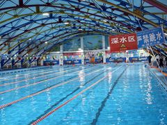-宏雁游泳馆