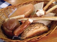 面包拼盘-皇冠自酿啤酒坊(中国红街5号楼店)