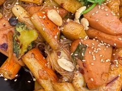 -醉人椒麻辣香锅(王府井喜悦店)