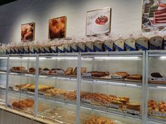 -85度C(生甜甜圈研究工坊·上海松江人民北路店)