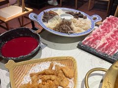 小麻花耍酥肉-哥老官重庆美蛙鱼头(西湖银泰十一哥店)