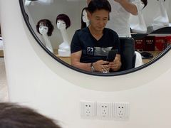 -LAQUEEN 时尚健康假发(万象城总店)