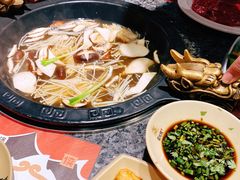 -小龙翻大江文化火锅(宽窄店)