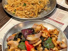 -后街佬·炭火鲜鱼杂(南城店)