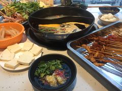 -钢管厂五区小郡肝串串香(奥克斯广场锦城万达店)