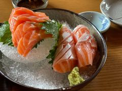 三文鱼刺身-天手古舞居酒屋(889广场店)