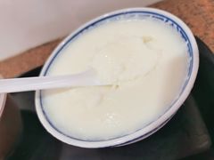 冻双皮奶-百花传统甜品店(原址店)