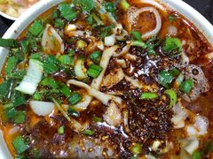 -遵义虾子张六羊肉粉(普陀路店)