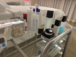 -JNK皮肤管理中心