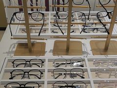 -精益眼镜(广埠屯店)