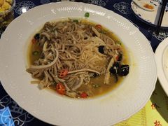 -旺角小渔村·海肠捞饭开创者(二马路店)