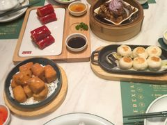 -悦得闲广式点心茶楼(蓝鲸世界店)