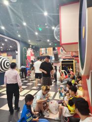 -MELAND CLUB亲子乐园·派对·餐厅(北京芳圆里ID MALL店)