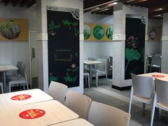 -老娘舅餐厅(黄龙体育中心店)