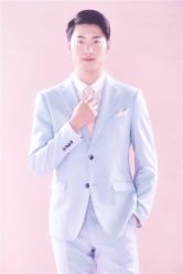 -挪娅婚纱摄影皇家会所