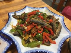 炒小河鱼-篁嶺土菜馆·柴火饭 土鸡土菜